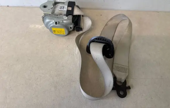 BMW 6 G32 Gran Turismo Front seatbelt 34193867