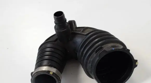 Audi A6 S6 C6 4F Air intake hose/pipe 4F0129615