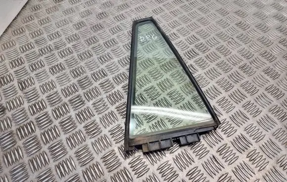 Rear vent window glass
