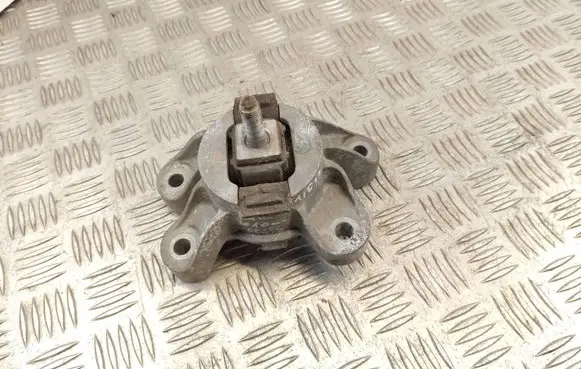 Mini One - Cooper Coupe R56 Engine mount bracket 6779806 G212000 686235