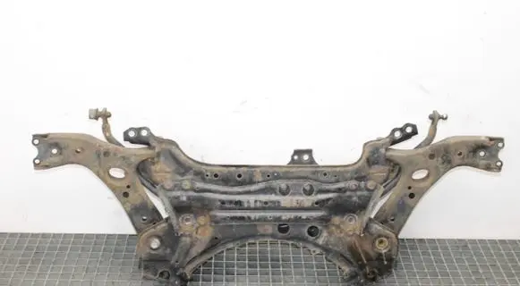 Toyota Auris E180 Front subframe