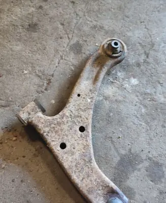 Suzuki Grand Vitara II Front control arm