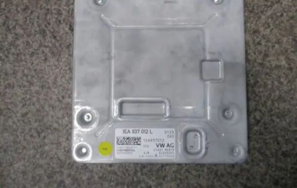 Volkswagen Eos Engine control unit/module 1EA937012Ll