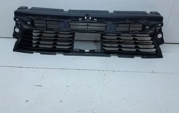 Peugeot 3008 II Front bumper lower grill 9811665777