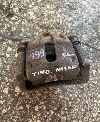 Nissan Almera Tino Front brake caliper