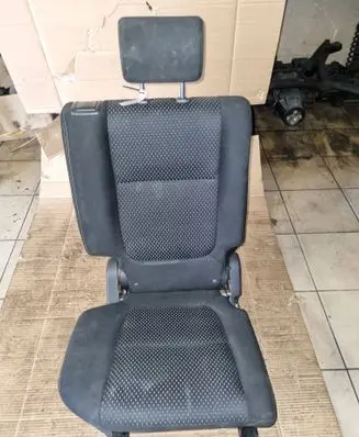 Mitsubishi Outlander Rear seat 