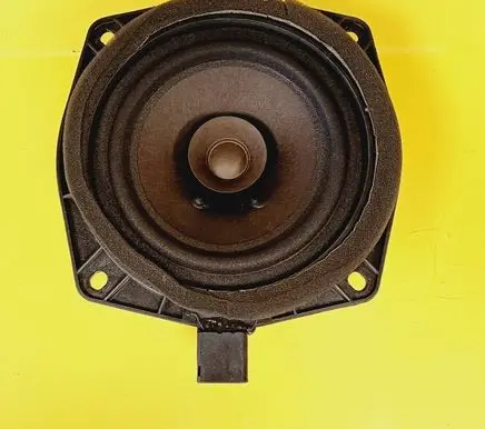 Mitsubishi Colt Front door speaker MN141417