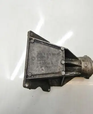 BMW X1 E84 Driveshaft support bearing bracket 7575061