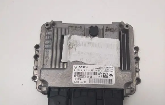 Peugeot 3008 I Engine control unit/module 9653958980