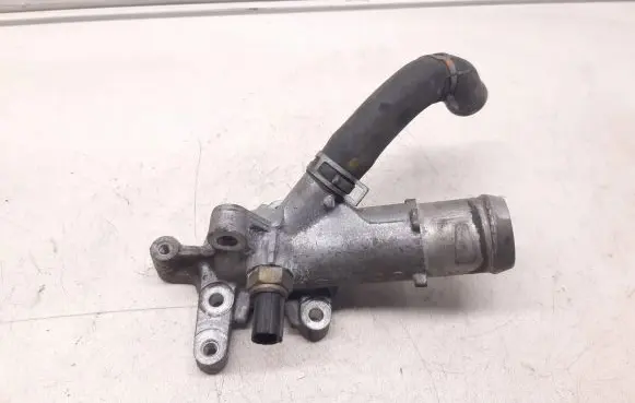 Honda Civic Thermostat housing 