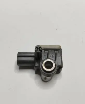 Ford Kuga I Airbag deployment crash/impact sensor 8V4114B006AA BBM457K1X 810K32