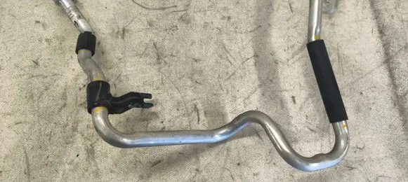 Nissan Murano Z52 Air conditioning (A/C) pipe/hose 924505AA0B AC0026 9028M
