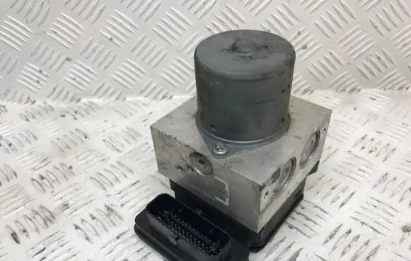 Mercedes-Benz ML W166 ABS Pump A1669013400 A1664312512
