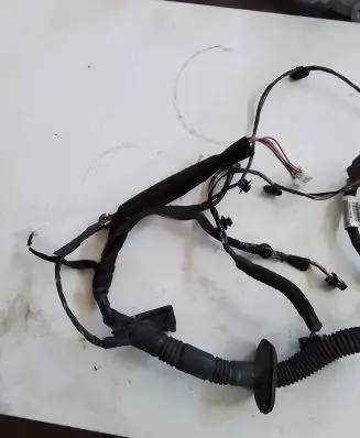 Renault Master III Front door wiring loom 241242140R