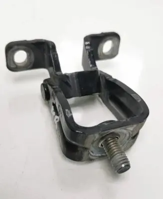 Volkswagen Cross Polo Tailgate/trunk/boot hinge 1k882730 Ka8593