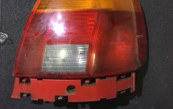 Rear/tail lights