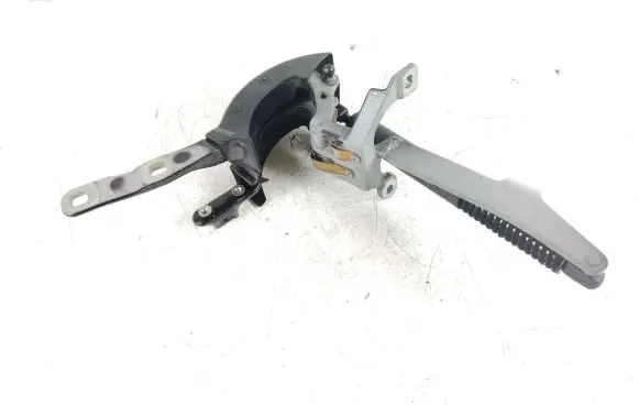 BMW 5 F10 F11 Tailgate/trunk/boot hinge 7206639