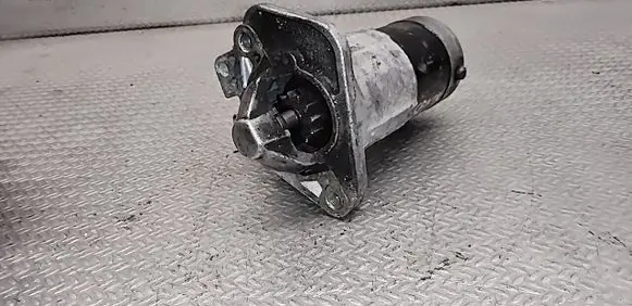 Nissan Qashqai Starter motor 8200584675B