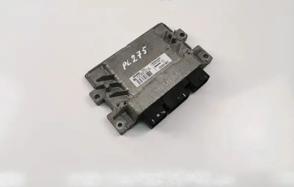 Renault Clio III Engine control unit/module ECU 8200522357 S120200105A