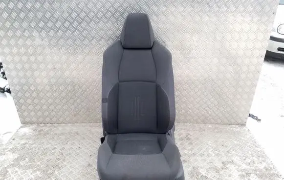 Toyota C-HR II Front driver seat 