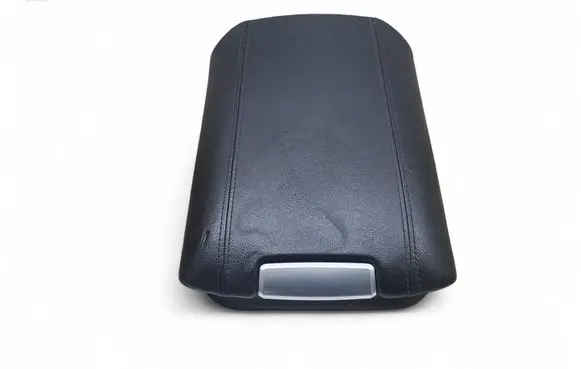 Porsche Cayenne (92A) Armrest 