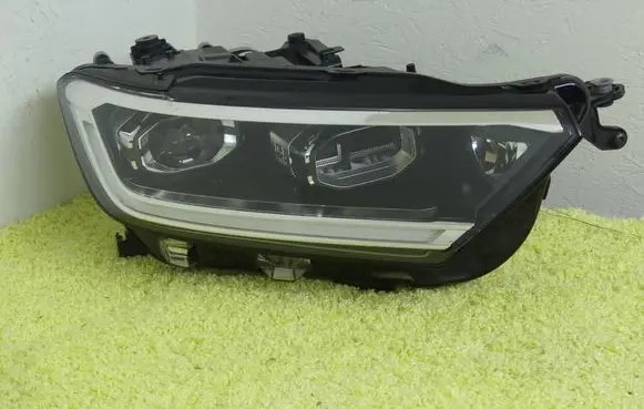 Headlight/headlamp