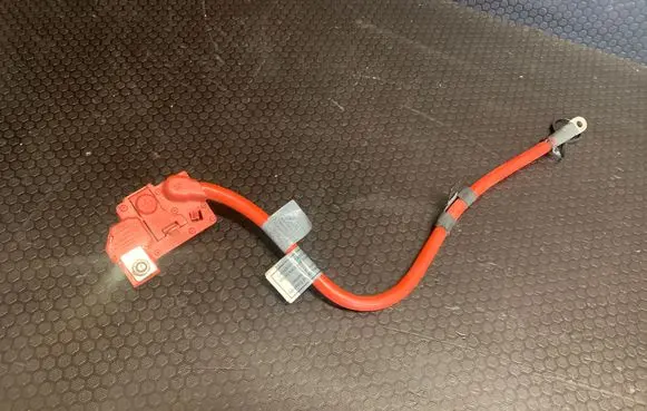 BMW 7 F01 F02 F03 F04 Positive cable (battery) 762239030 10057310 6982227