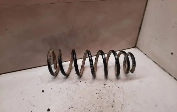 Toyota Corolla Verso E121 Rear coil spring