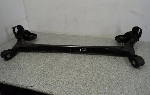 Hyundai i20 (PB PBT) Rear beam 