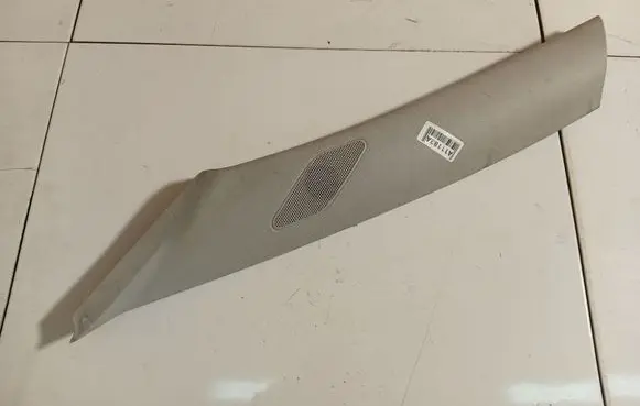 Skoda Roomster (5J) (C) pillar trim 5J0867233