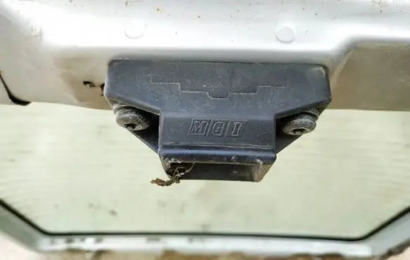 Renault 19 Tailgate/trunk/boot lock/catch/latch