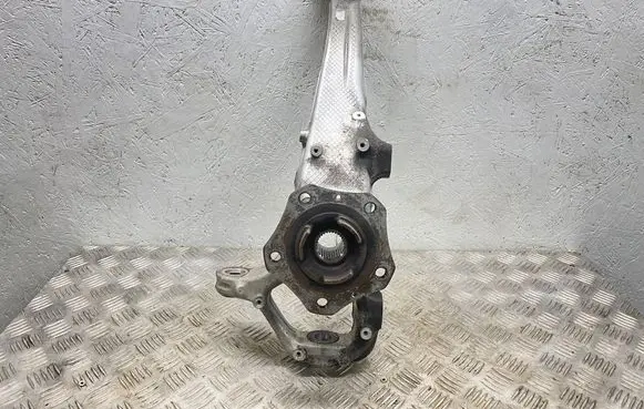 Front wheel hub