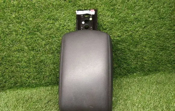 Ford Focus Armrest A1078400 3638394