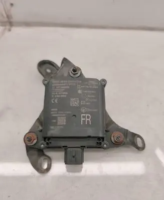 Toyota C-HR I Blind spot module 88162F4031