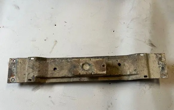 Jeep Cherokee XJ Gearbox mounting bracket 