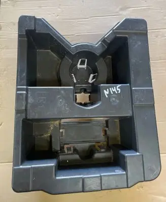 Nissan Juke I F15 Glove box 849B41KE0A