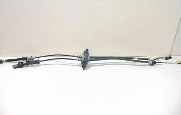 Renault Megane I Gear shift cable linkage 
