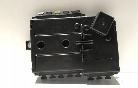 Mercedes-Benz C W204 Fuse module