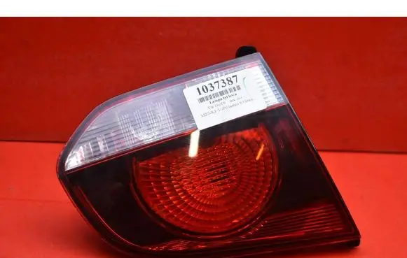 Volkswagen Golf V Rear/tail lights 5K0945093K