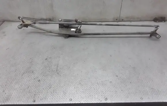 Citroen Xsara Picasso Front wiper linkage and motor