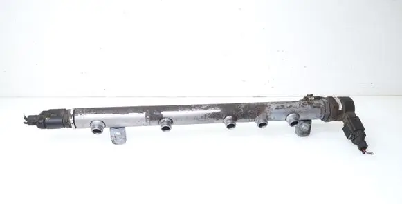 Mercedes-Benz A W169 Fuel main line pipe A6400702095