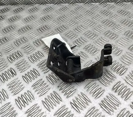 Hyundai H-1, Starex, Satellite Sliding door upper roller guide/hinge 839304H000