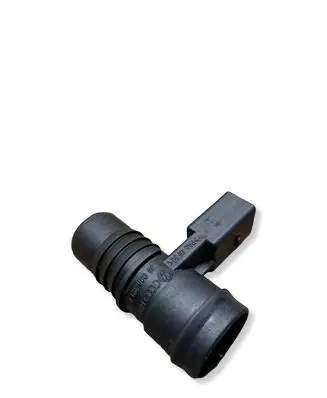 Skoda Octavia Mk2 (1Z) Breather/breather pipe/hose 1J0906391B