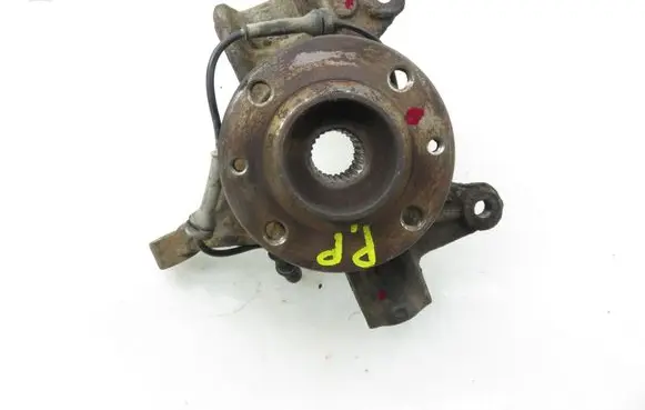 Renault Scenic II - Grand scenic II Front wheel hub spindle knuckle 