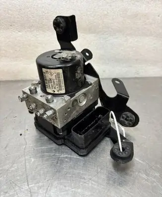 Master brake cylinder