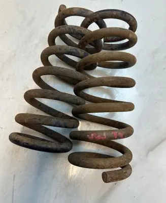 Volkswagen Transporter - Caravelle T3 Front coil spring 