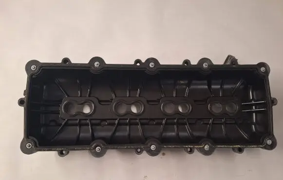Dodge Challenger Rocker cam cover 53022086AD
