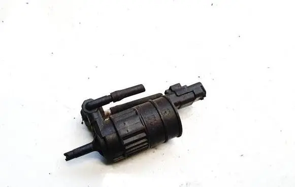 Renault Megane I Windscreen/windshield washer pump 7700431079 7700430702