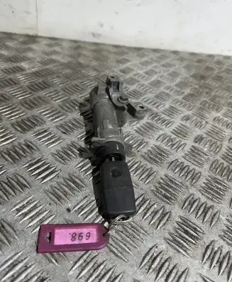 Audi A6 S6 C5 4B Ignition lock 4B0905851C