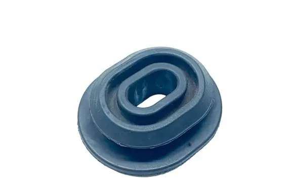Radiator mount bracket